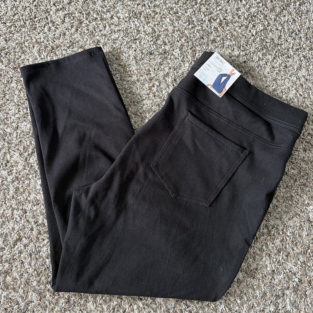 Time and Tru Fitted Stretch Capri Pants Black Women's Size 2XL NWT